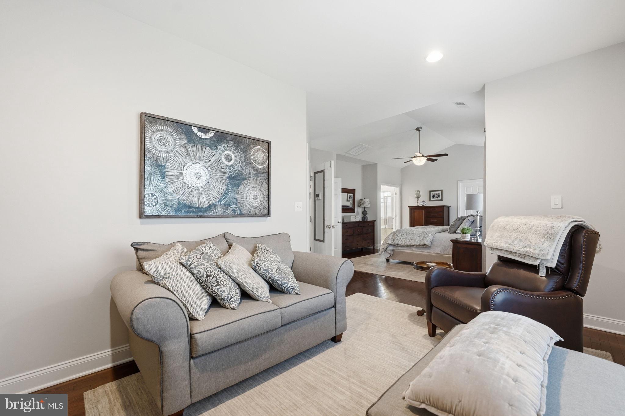 DOMINION VALLEY COUNTRY CLUB - Residential