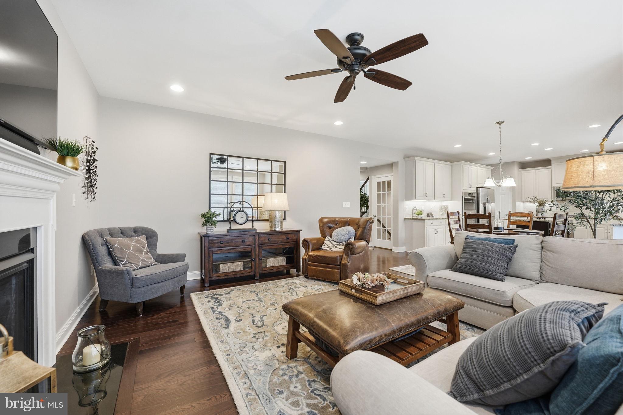 DOMINION VALLEY COUNTRY CLUB - Residential