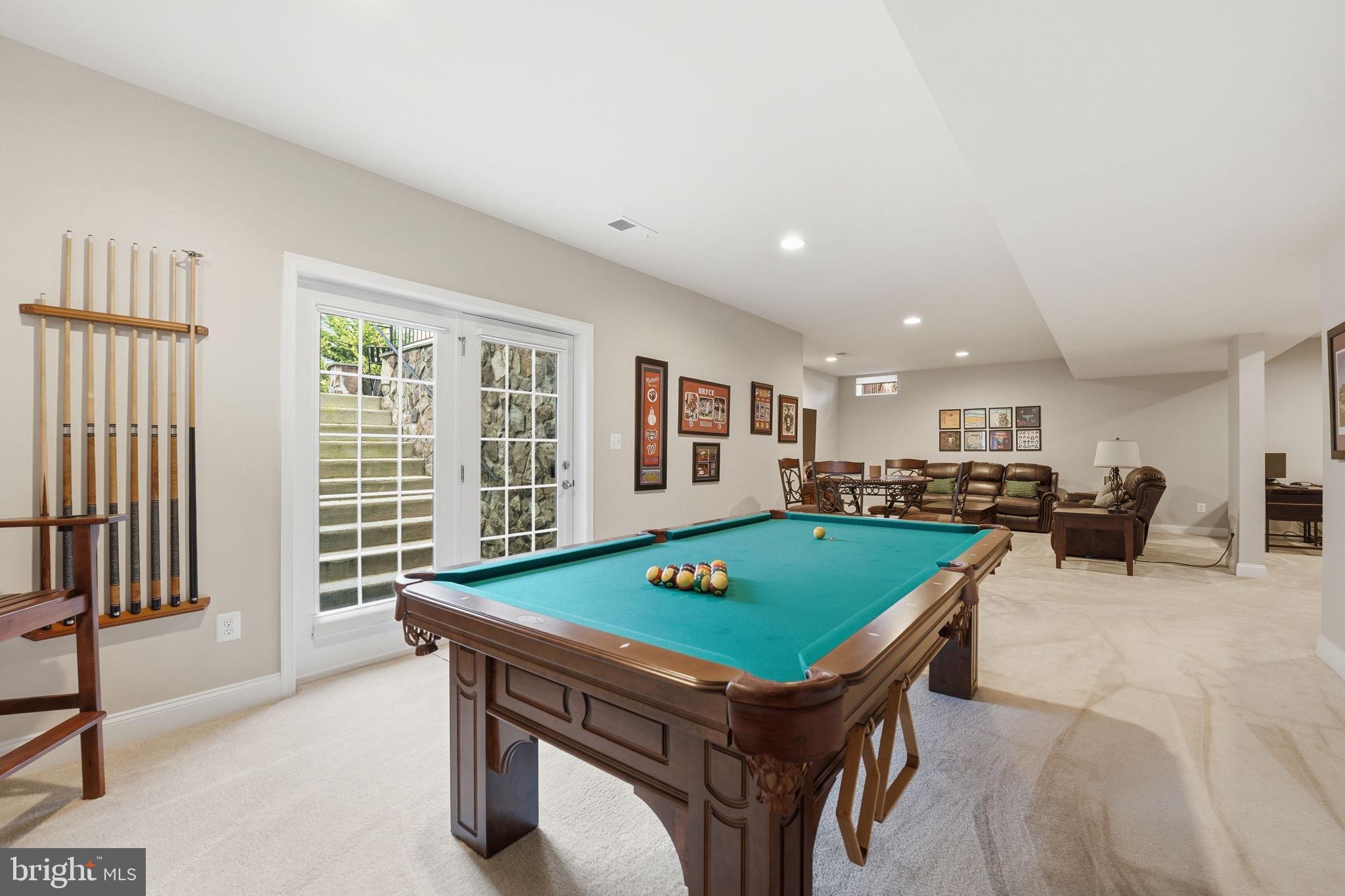 DOMINION VALLEY COUNTRY CLUB - Residential