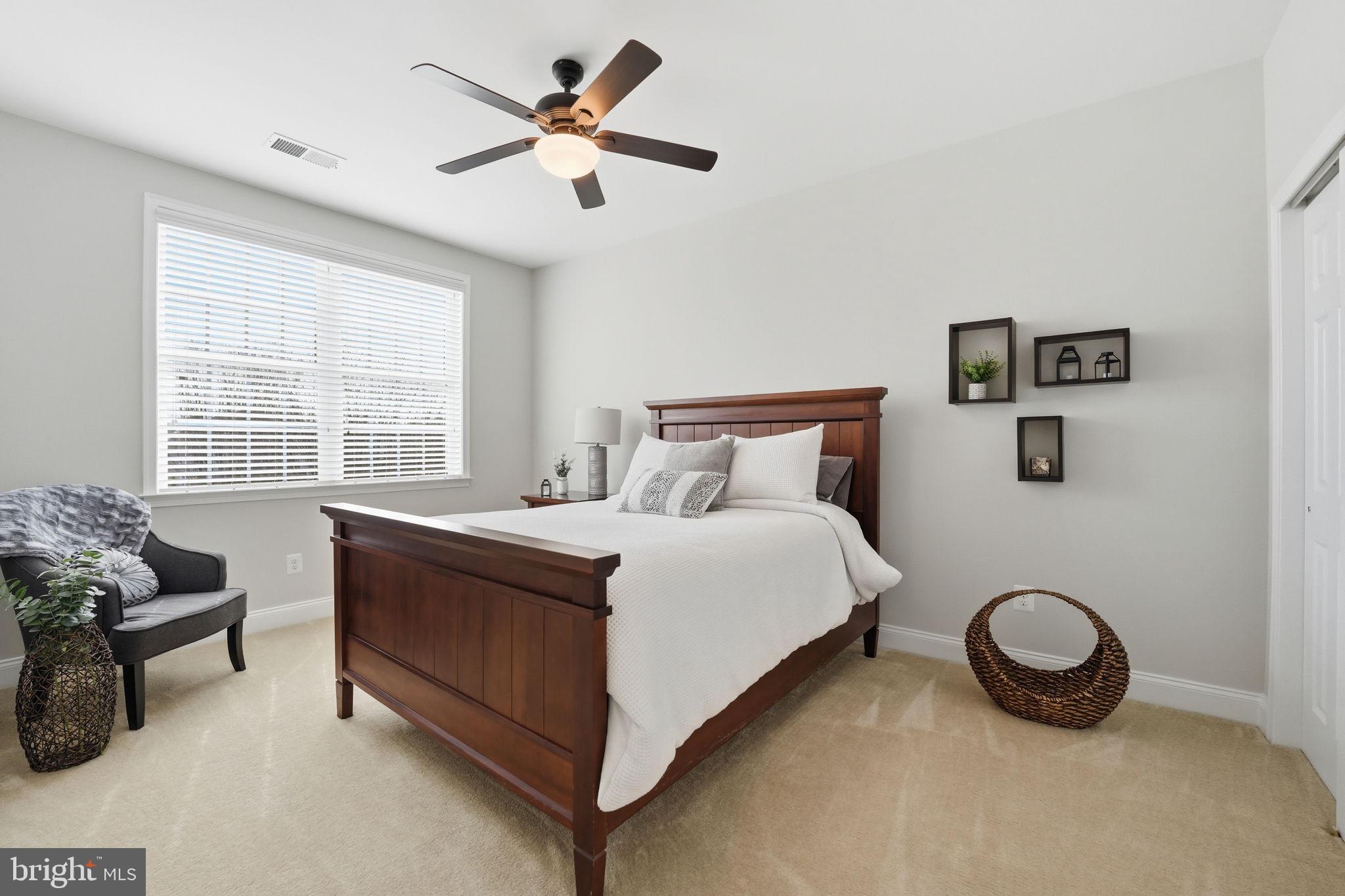 DOMINION VALLEY COUNTRY CLUB - Residential