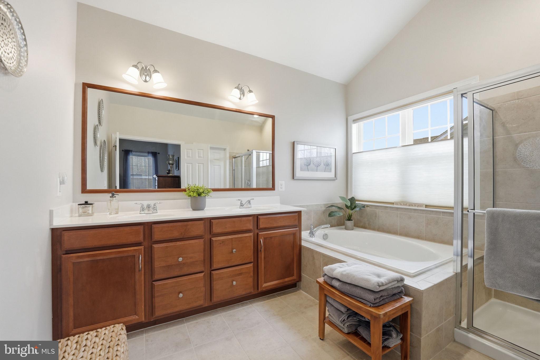 DOMINION VALLEY COUNTRY CLUB - Residential