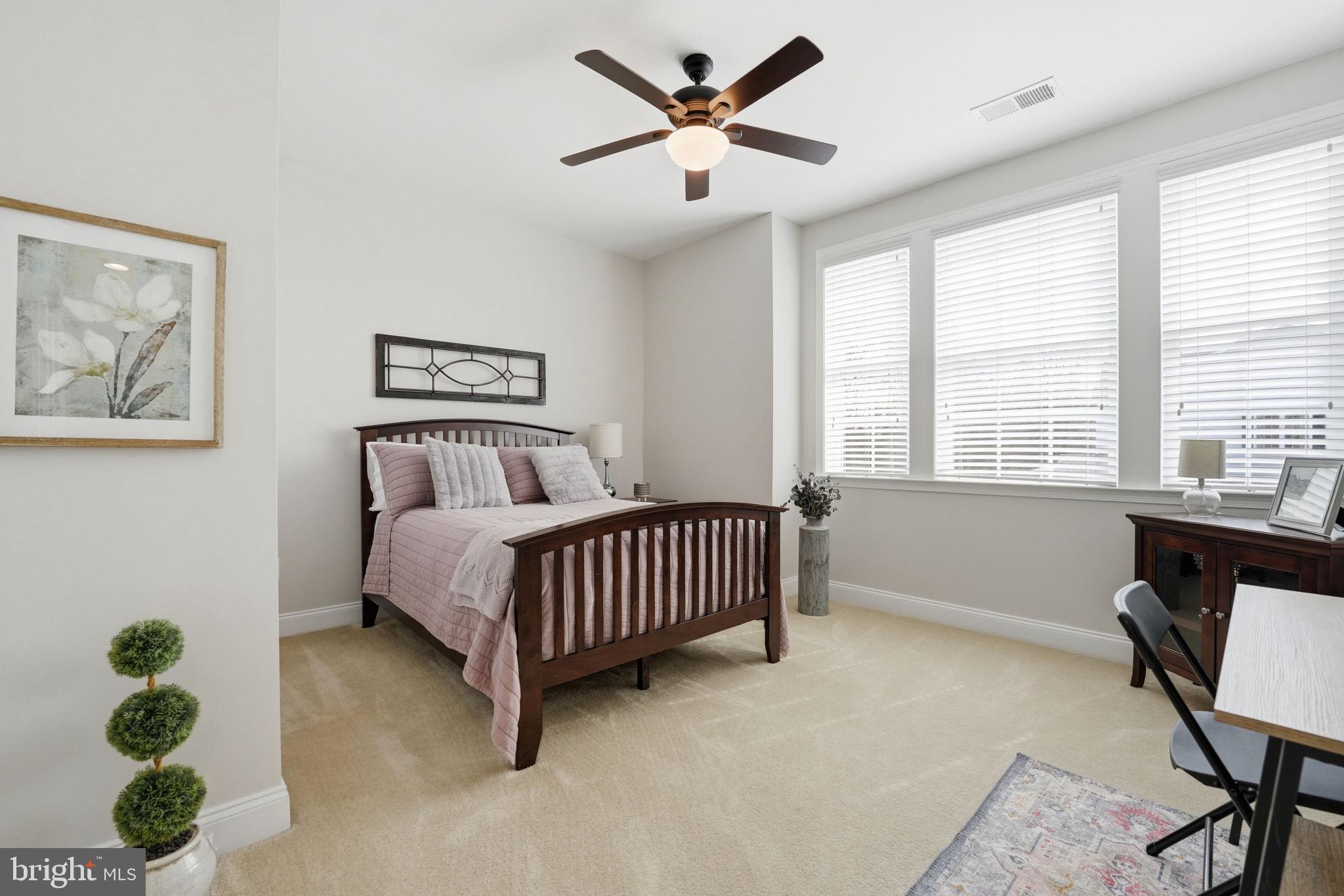 DOMINION VALLEY COUNTRY CLUB - Residential