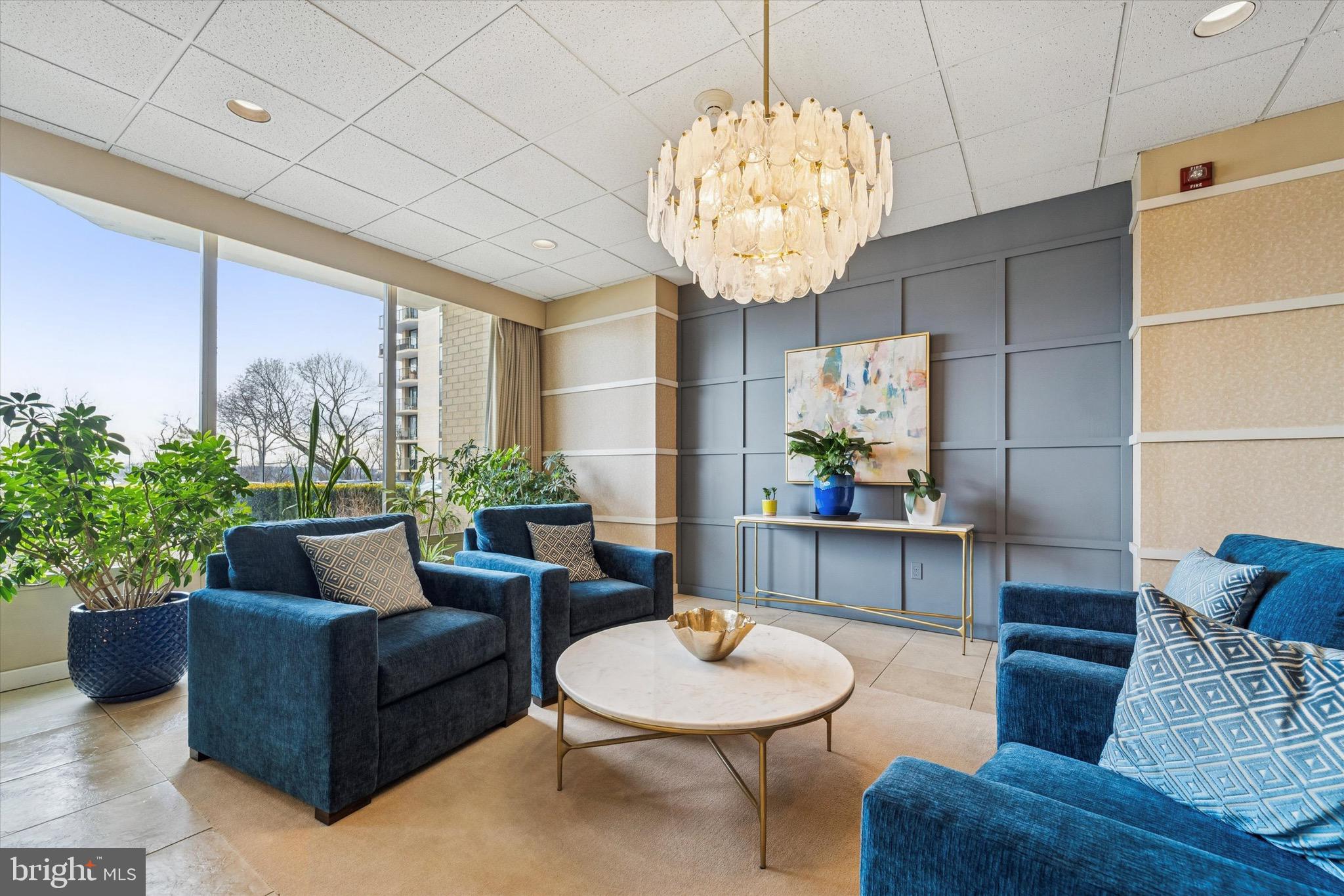 PLYMOUTH HILLS - Residential