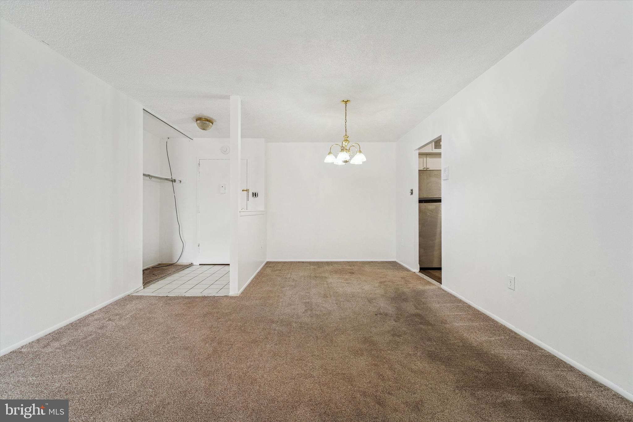 PLYMOUTH HILLS - Residential