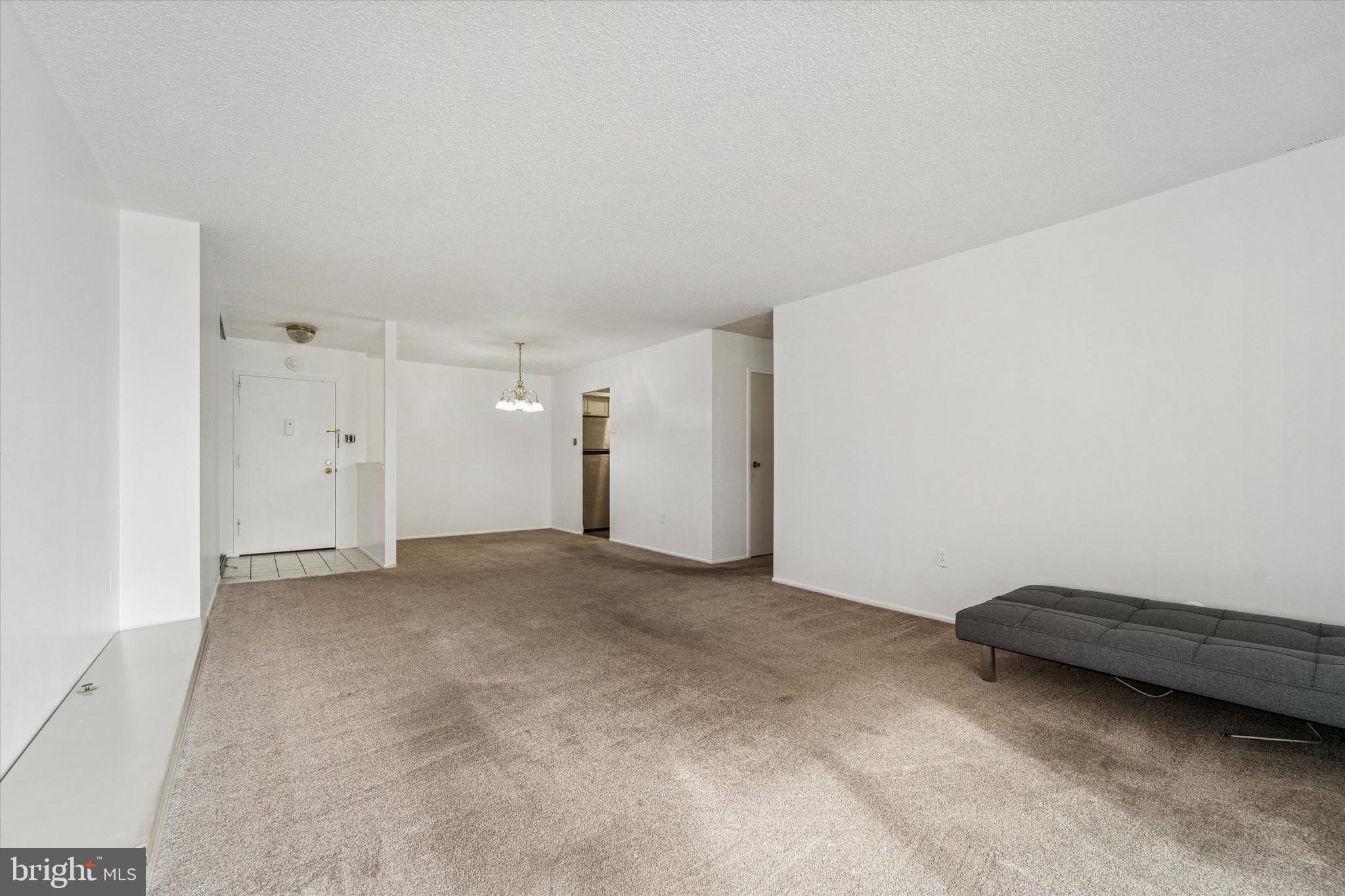 PLYMOUTH HILLS - Residential