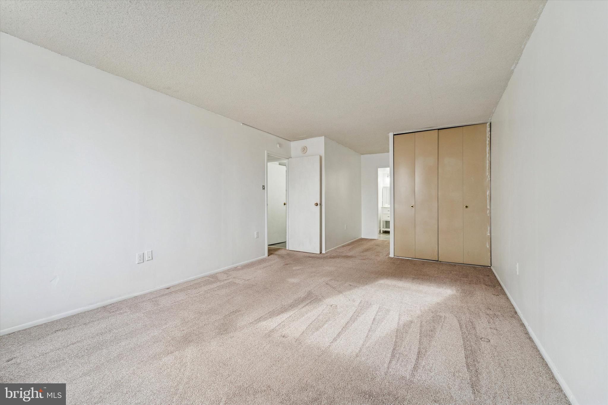 PLYMOUTH HILLS - Residential