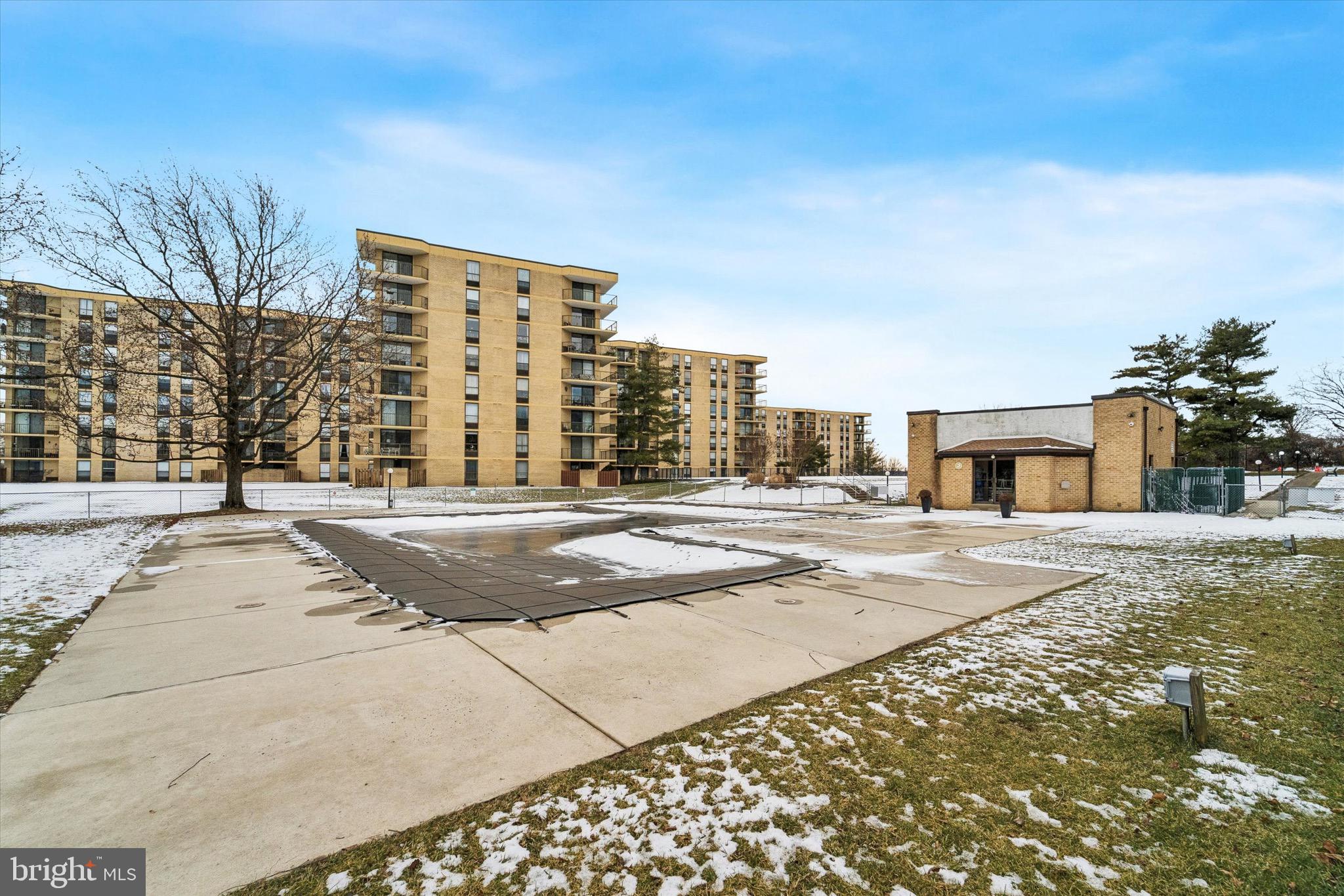 PLYMOUTH HILLS - Residential