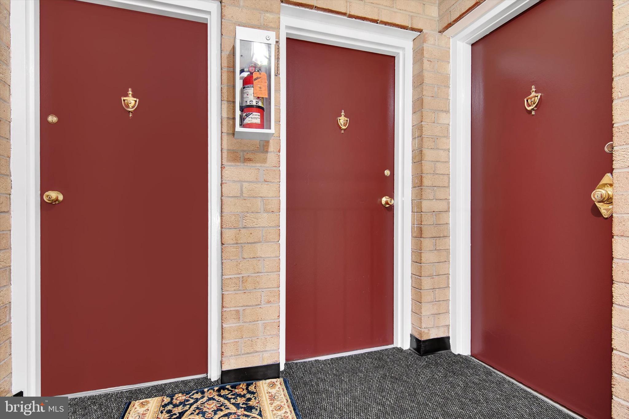 3991 LYNDHURST DRIVE 303