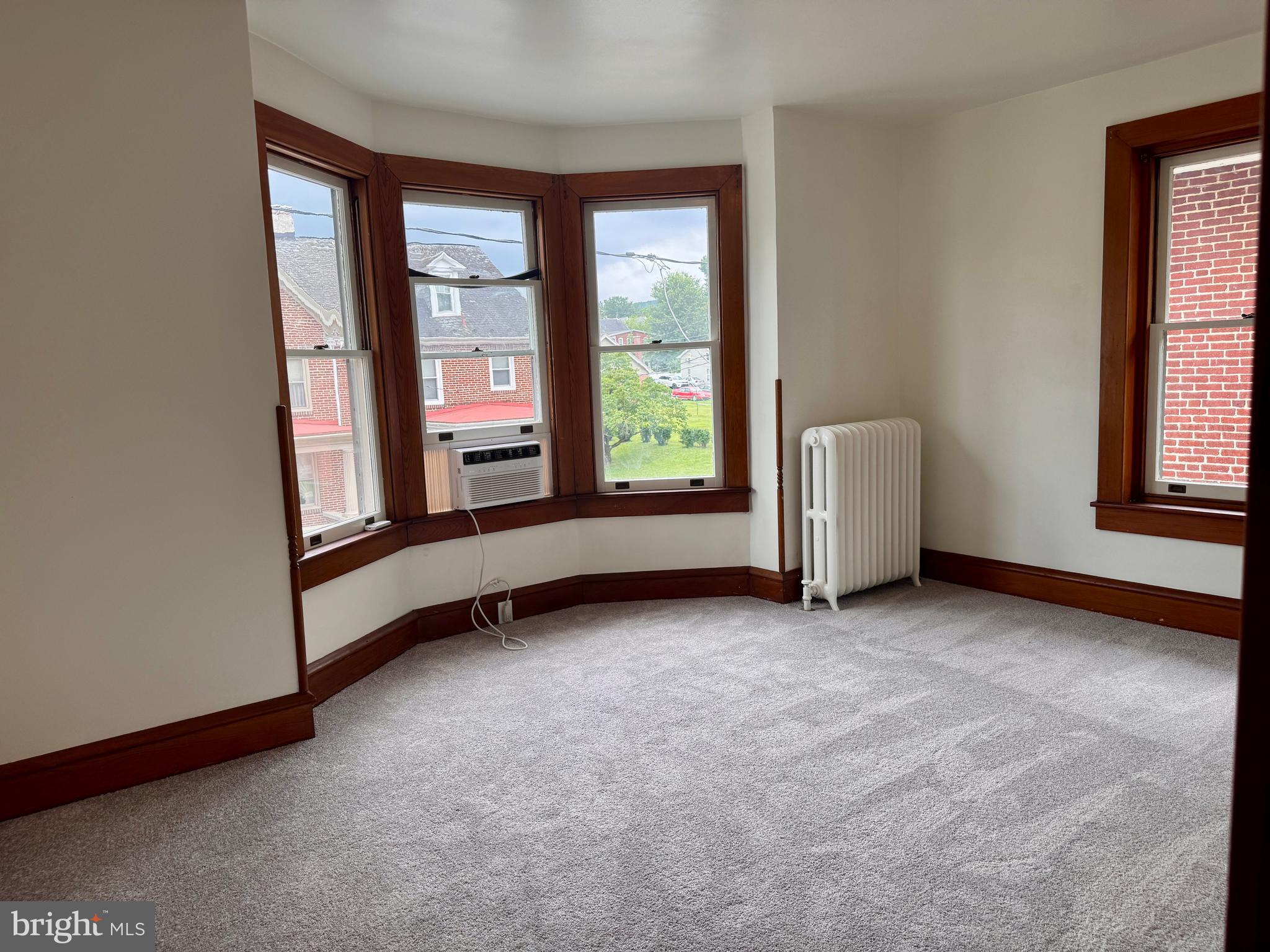 BLANDON MEADOWS - Residential