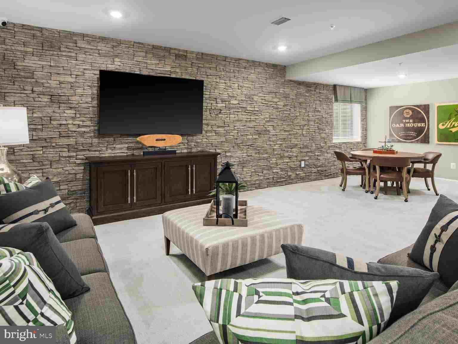 TROTTER'S RETREAT - Residential