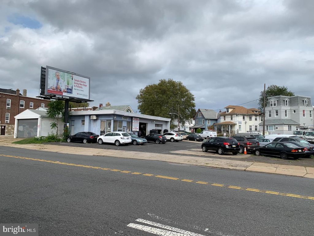 Photo of 7329 - 33 Oxford Avenue, PHILADELPHIA, PA 19111 (MLS # PAPH2580280)