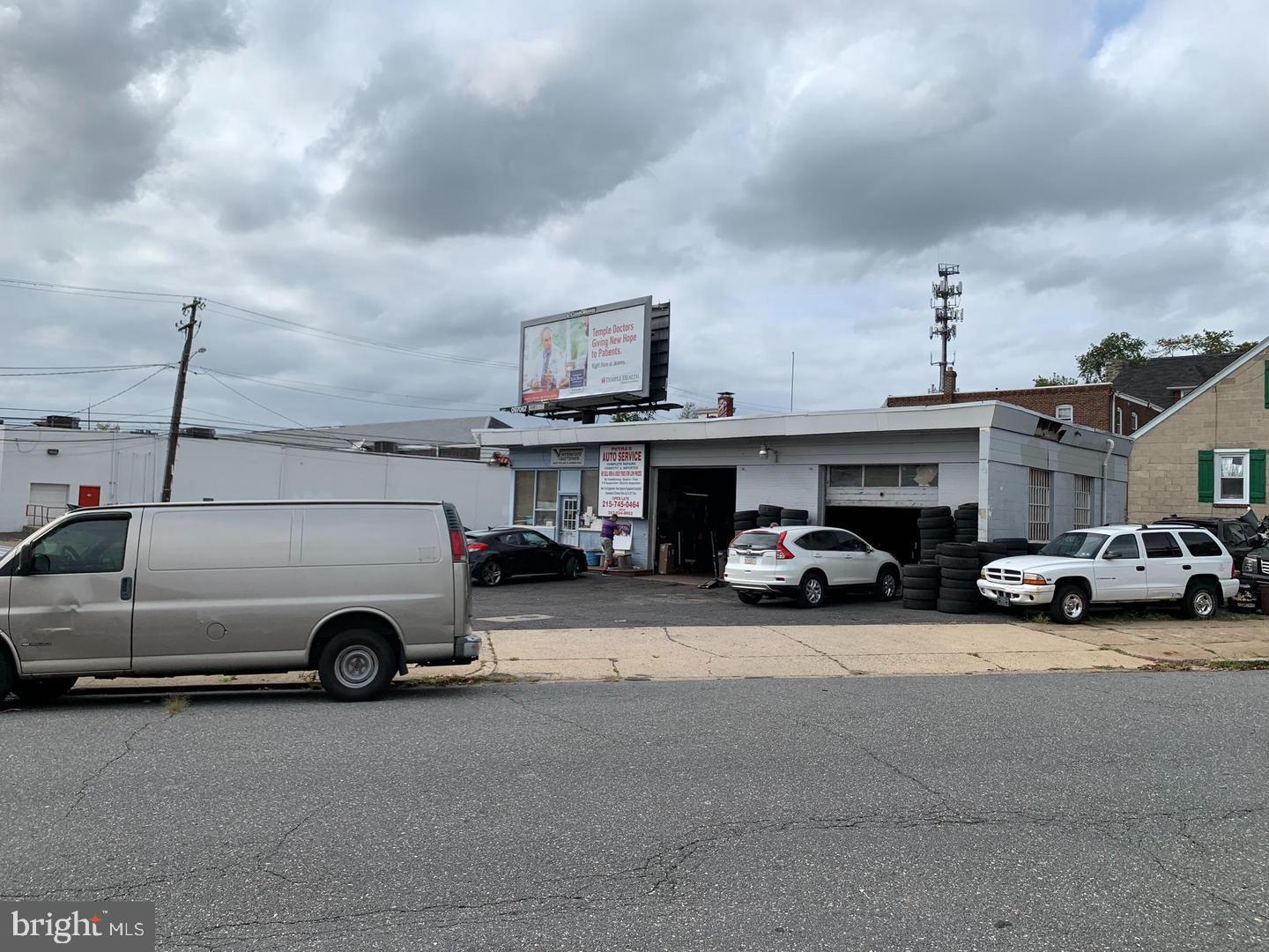 7329 OXFORD AVENUE 33