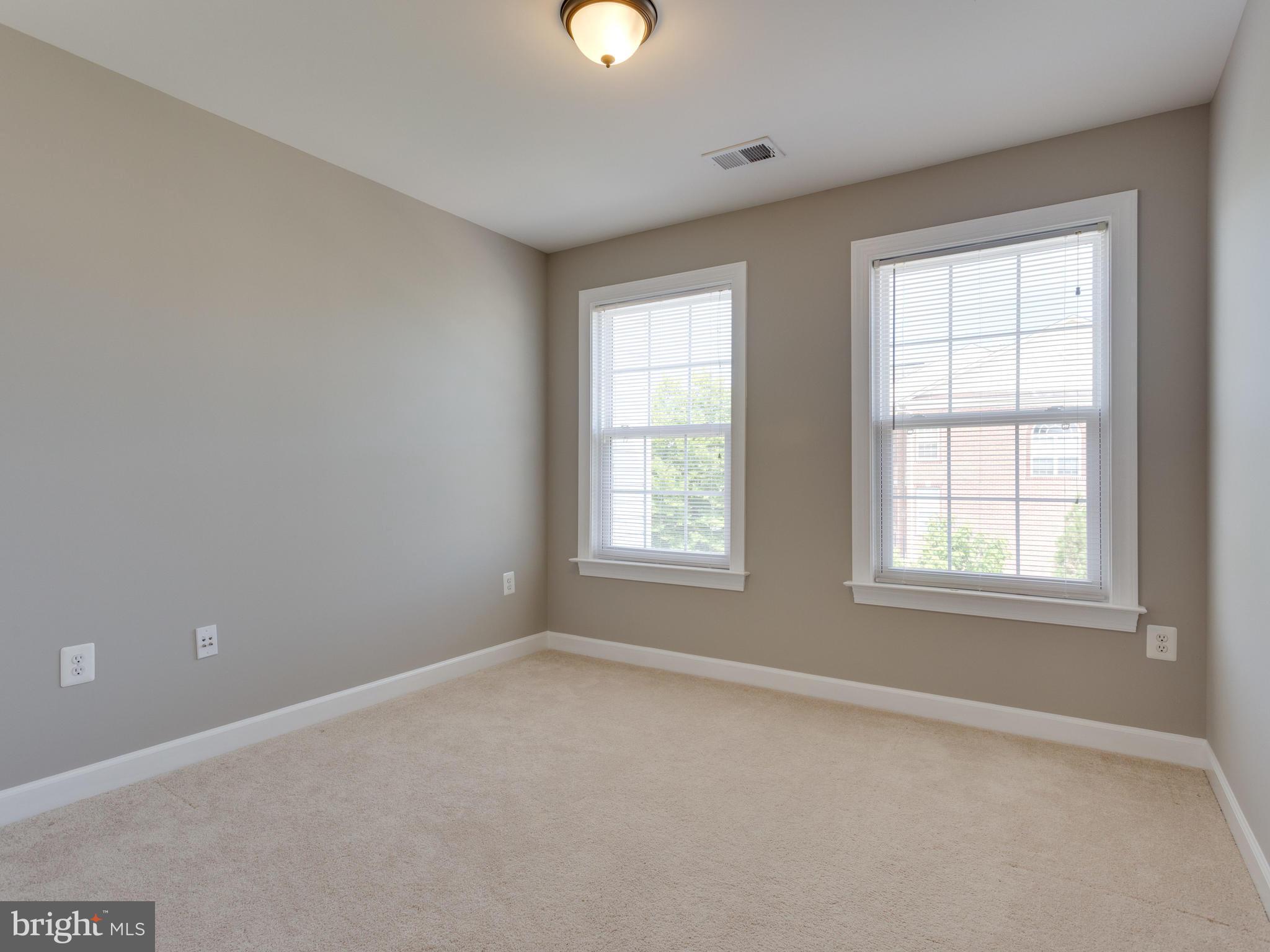 LAUREL HIGHLANDS - Residential