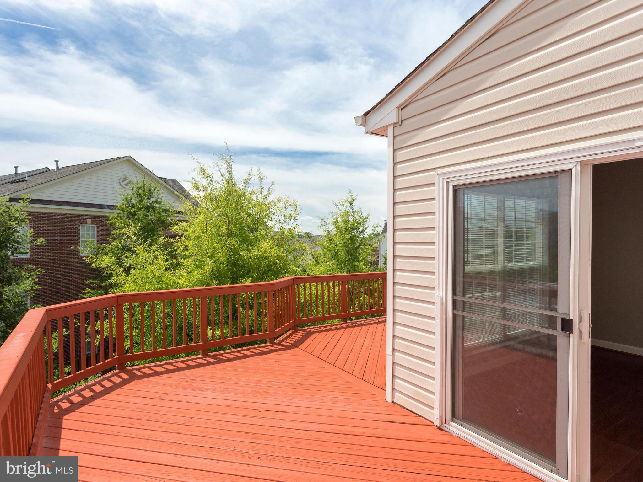 LAUREL HIGHLANDS - Residential