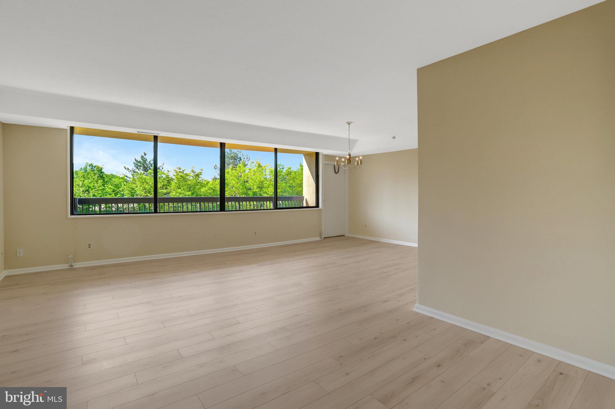 SKYLINE HOUSE - Residential Lease