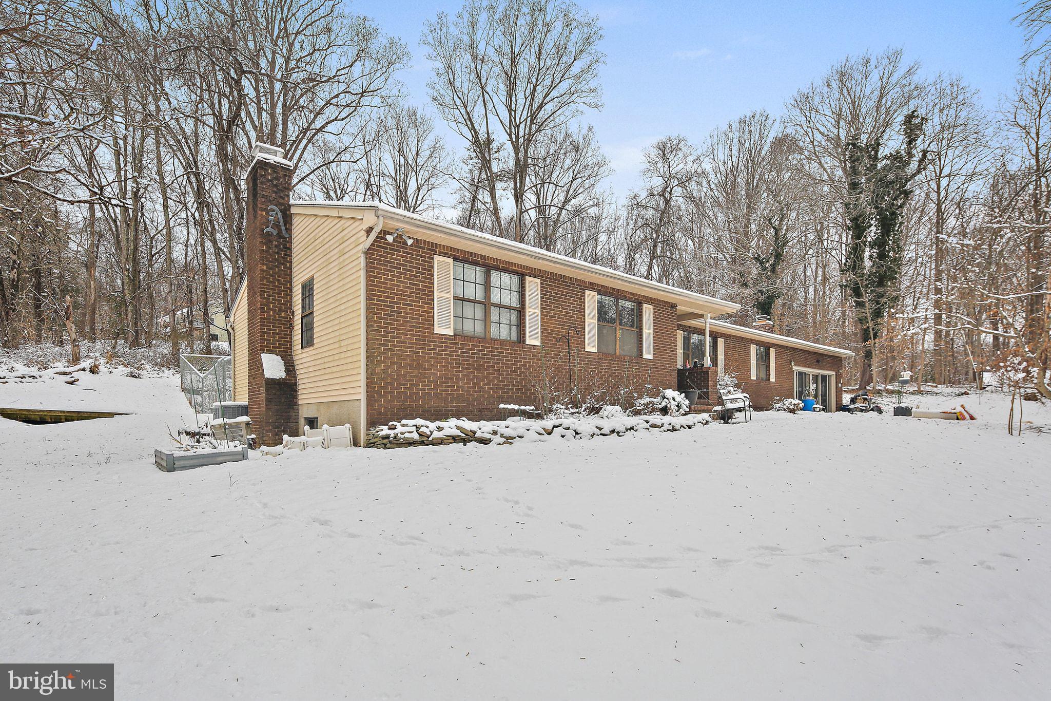 WINDSOR MILL - Residential