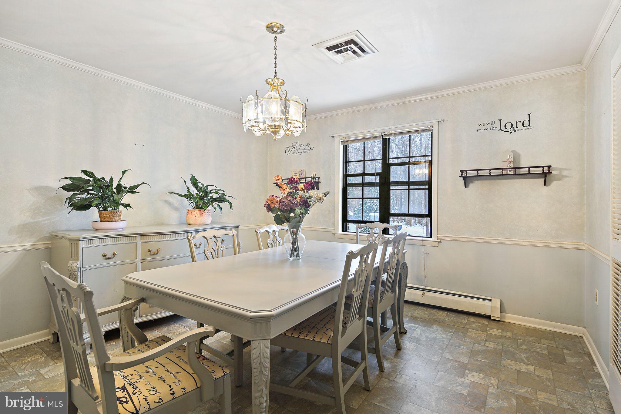 WINDSOR MILL - Residential