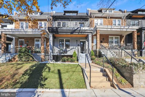 411 DECATUR STREET NW WASHINGTON DC 20011