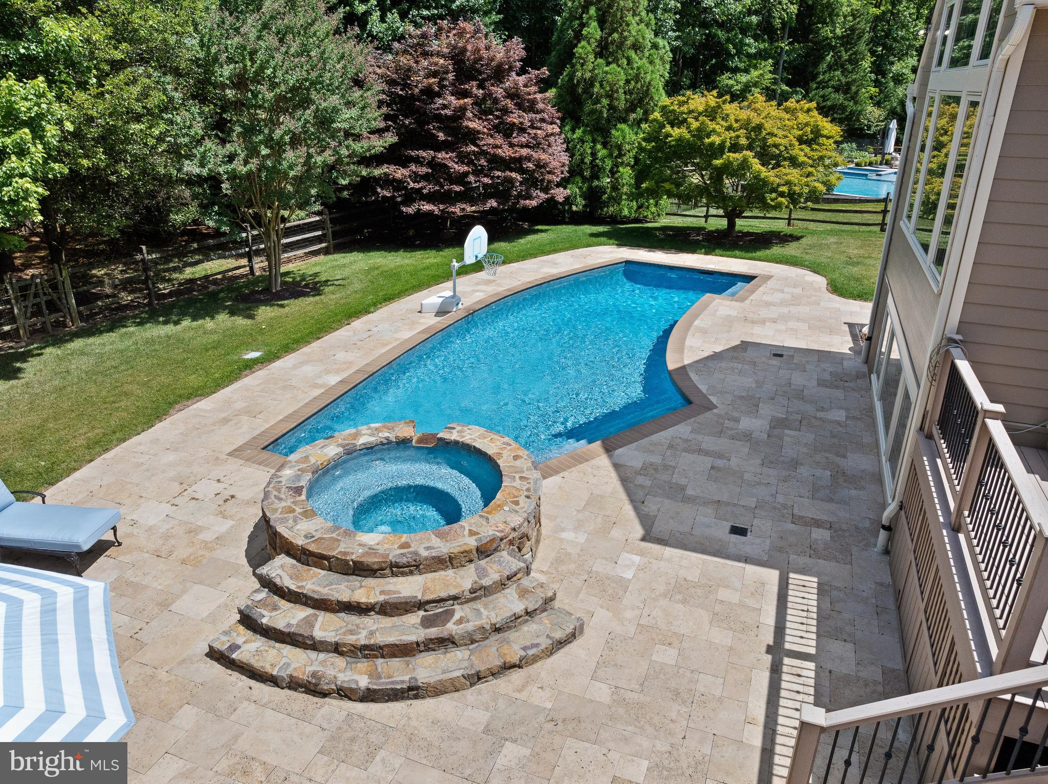 TREYBURN - Residential