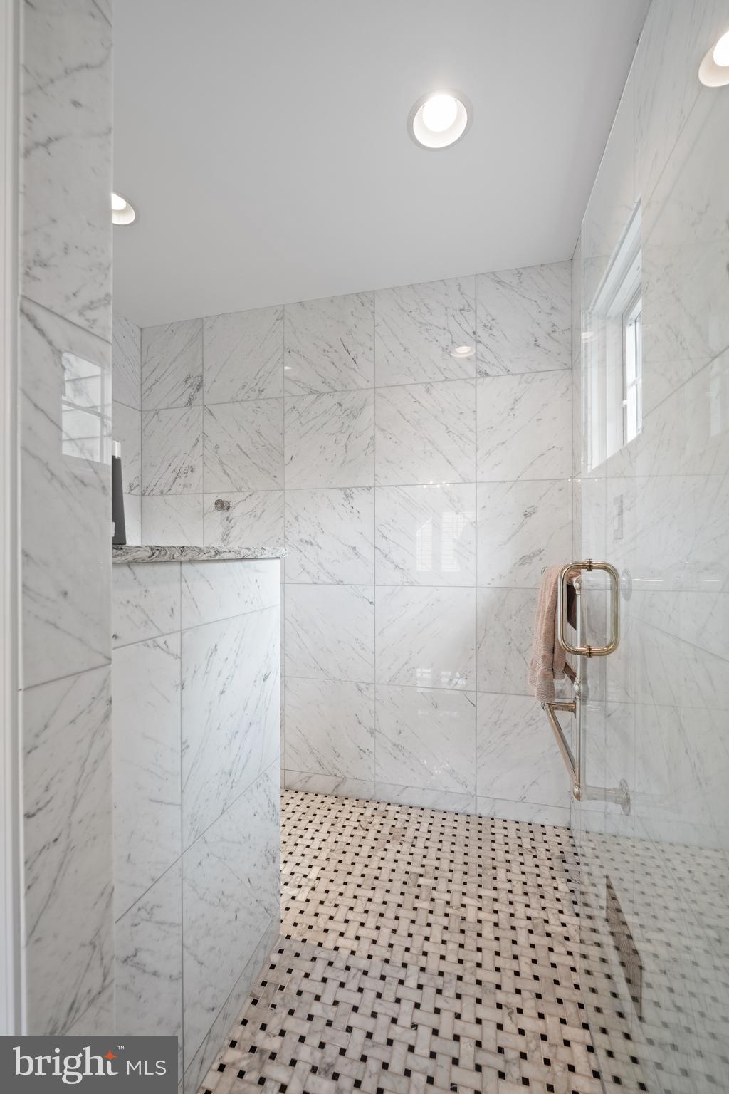 TREYBURN - Residential