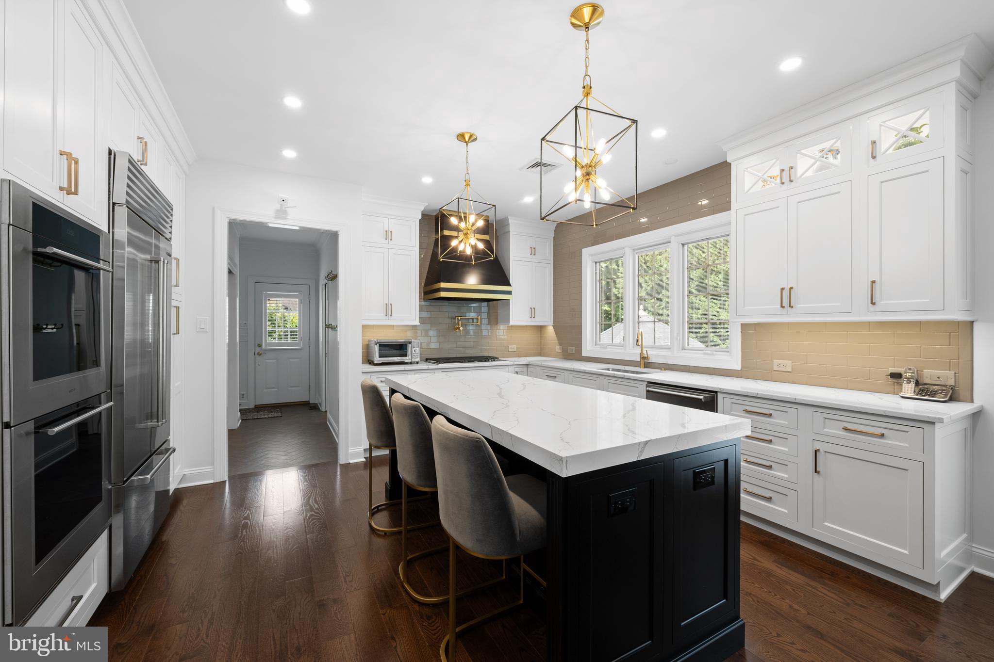 TREYBURN - Residential