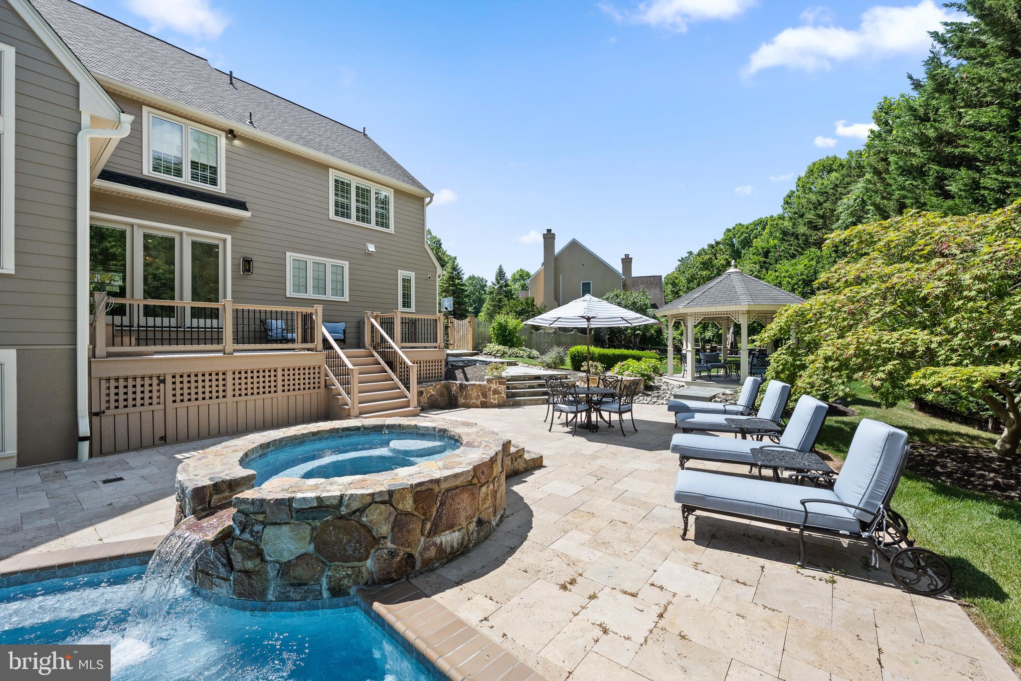 TREYBURN - Residential