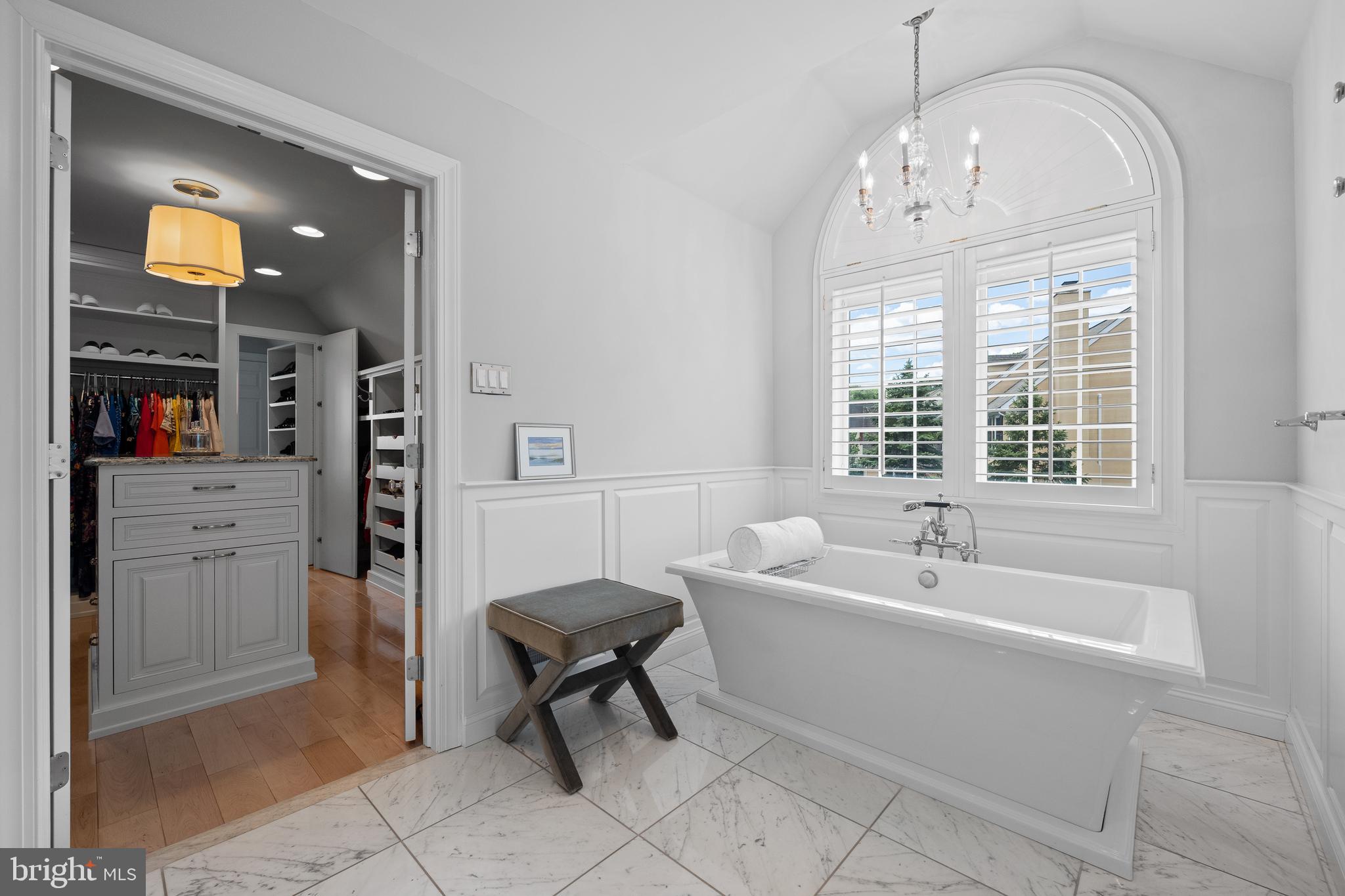 TREYBURN - Residential