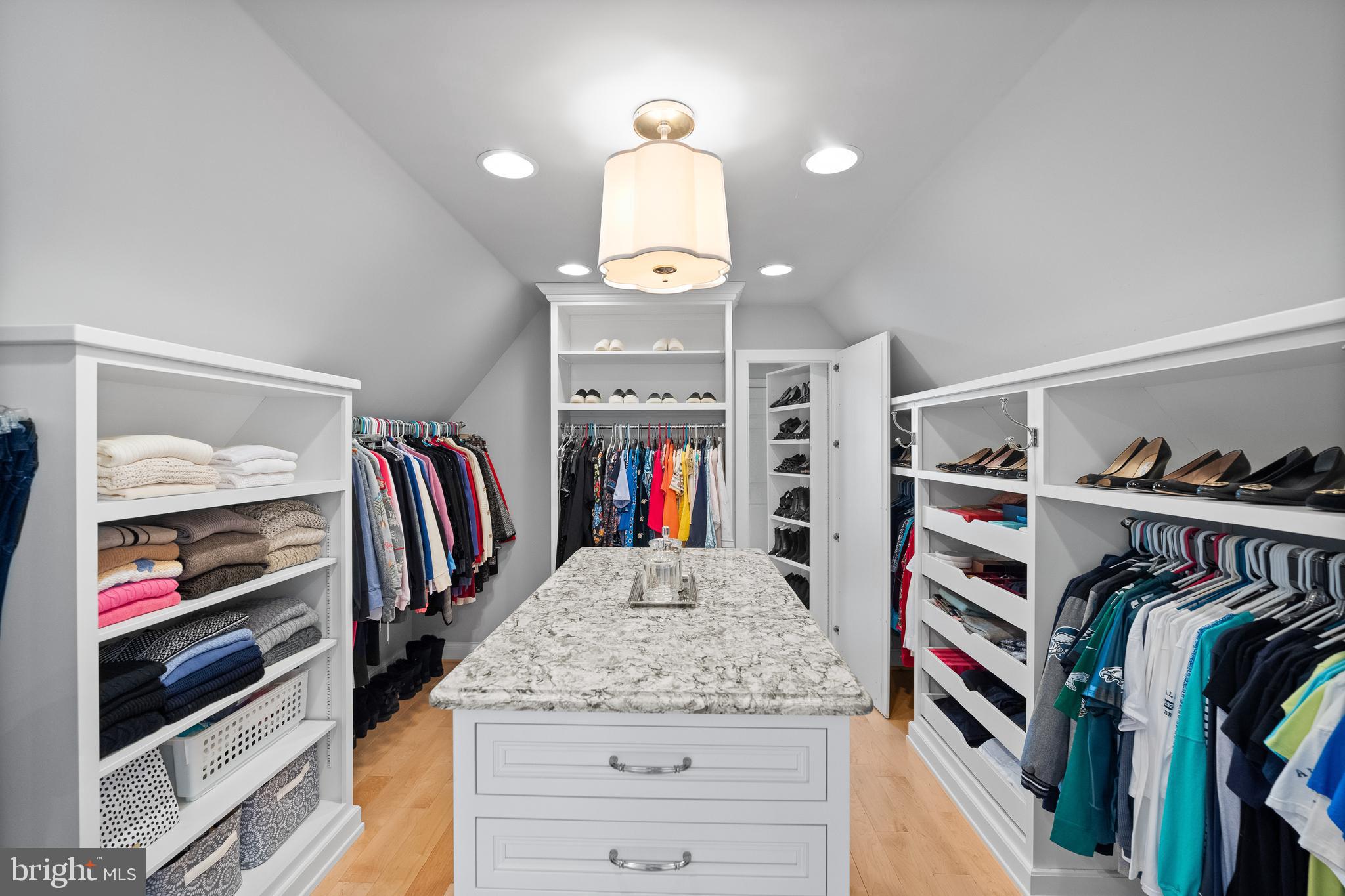 TREYBURN - Residential