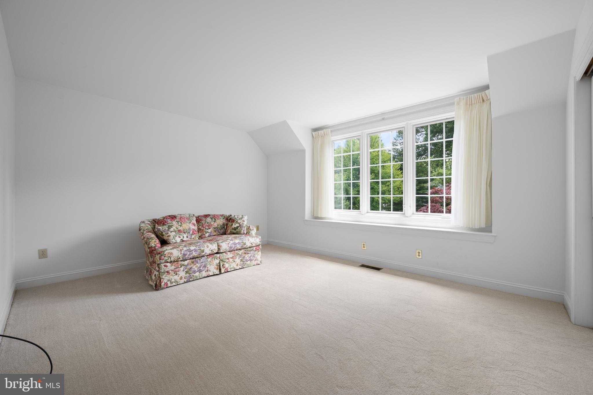 TREYBURN - Residential