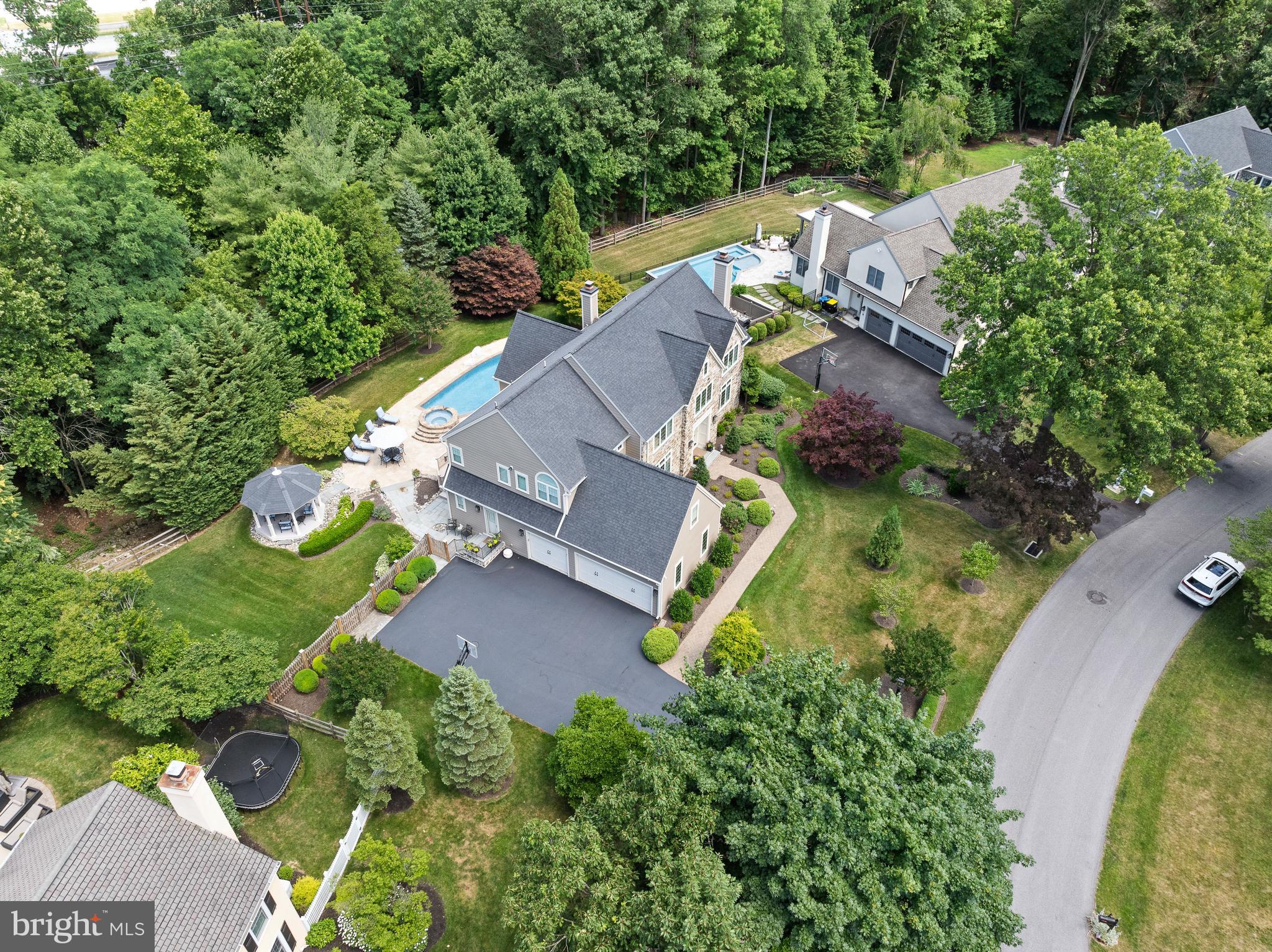 TREYBURN - Residential