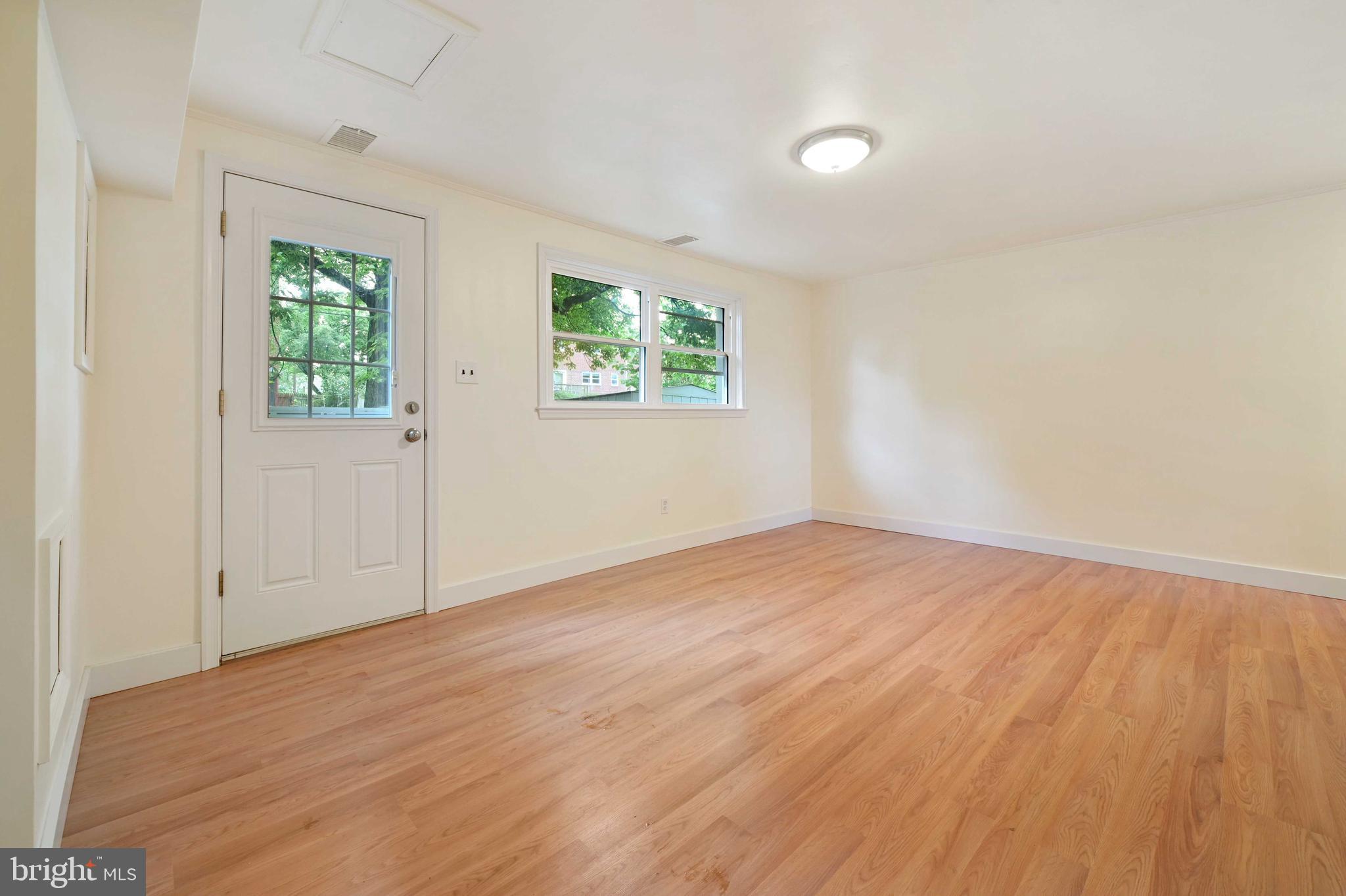 SULPHUR SPRINGS - Residential