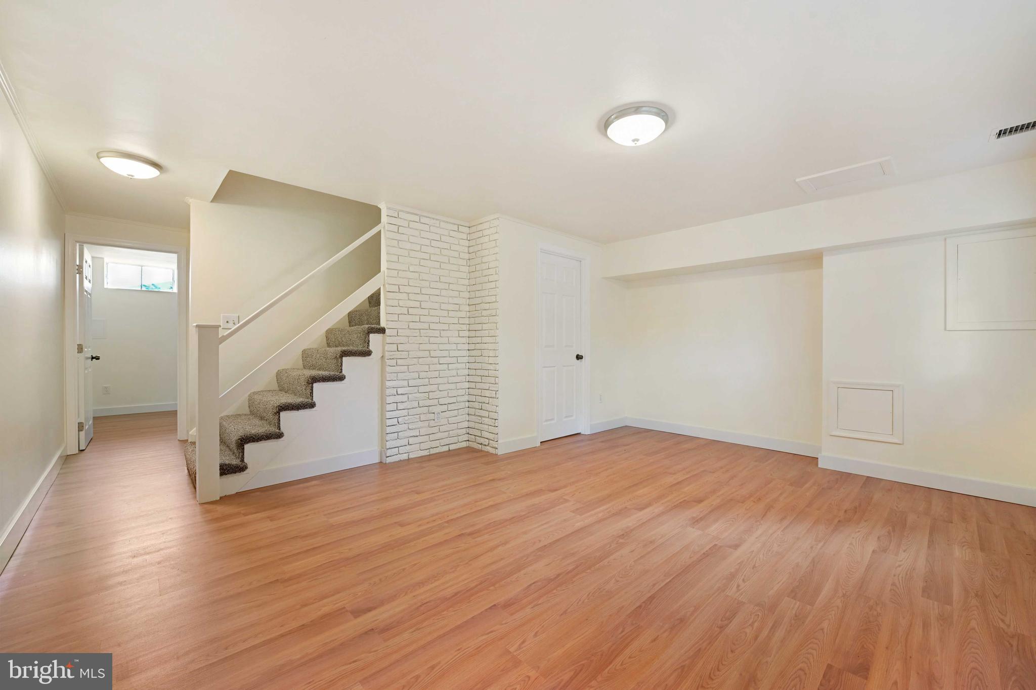 SULPHUR SPRINGS - Residential