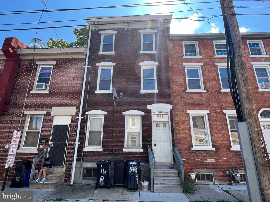 INVESTOR ALERT!  This is a two unit apartment building in Norristown Boro.  First floor consists of a one bedroom apartment that was previously rented for $995 per month.  Second/third floor apartment is a three bedroom apartment that was previously rented for $1400 per month.  Heating is natural gas and is separated for each apartment.  Property will need some TLC to meet Norristown Boro U&O requirements.   Property is being sold as-is and buyer will be responsible for U&O. Some pictures are from prior to tenant occupancy.