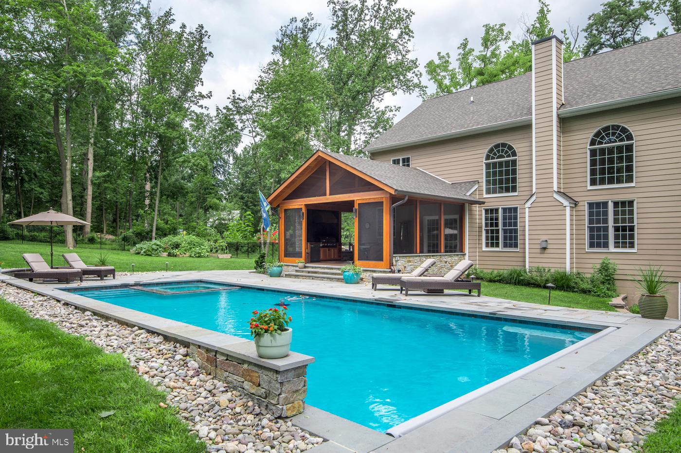 MILLBROOK - Residential