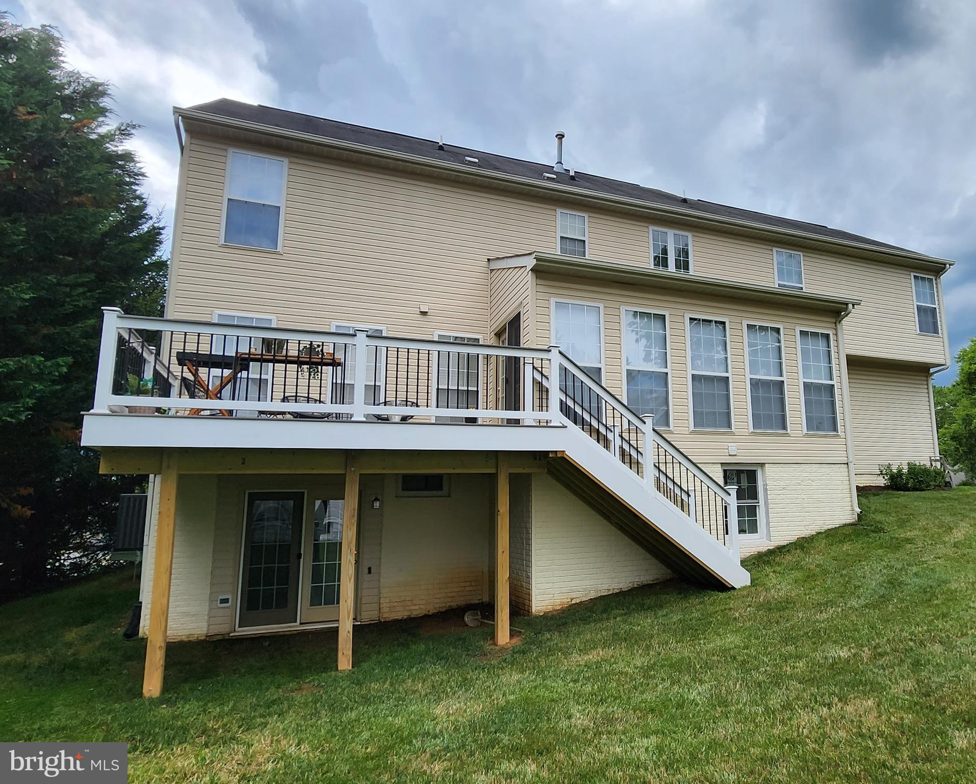 OAKLAND FARM - Residential