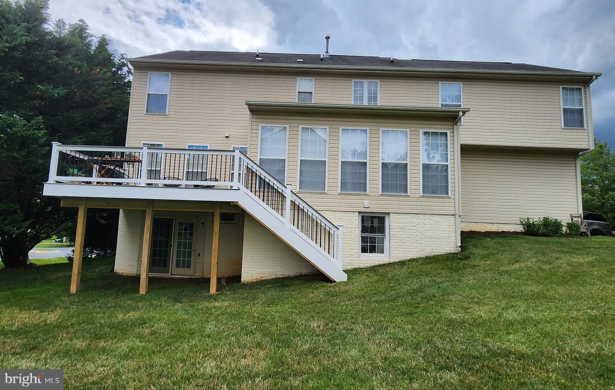 OAKLAND FARM - Residential