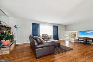 GLENWOOD PARK - Residential