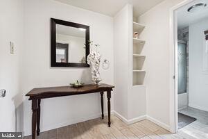 GLENWOOD PARK - Residential