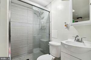 GLENWOOD PARK - Residential