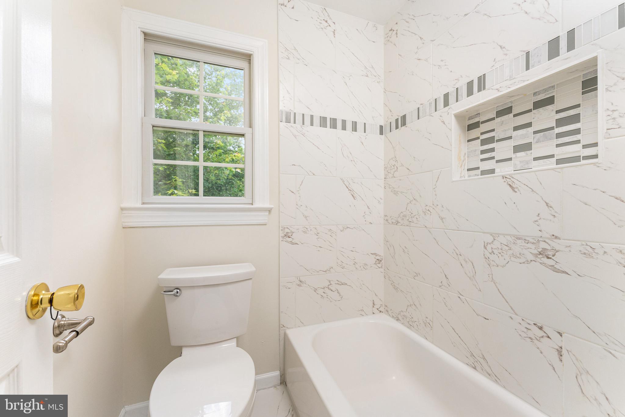 ELLIS PLANTATION - Residential