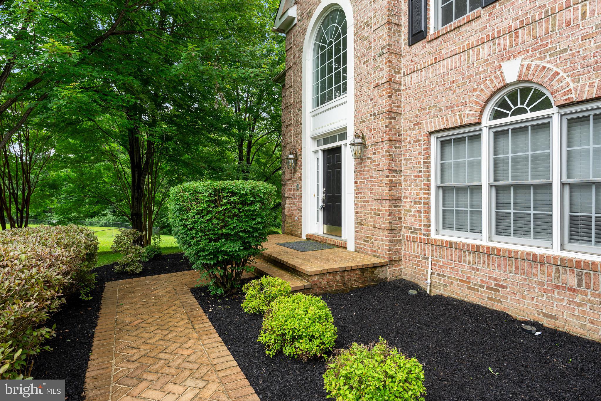 7412 KALLENBURG COURT