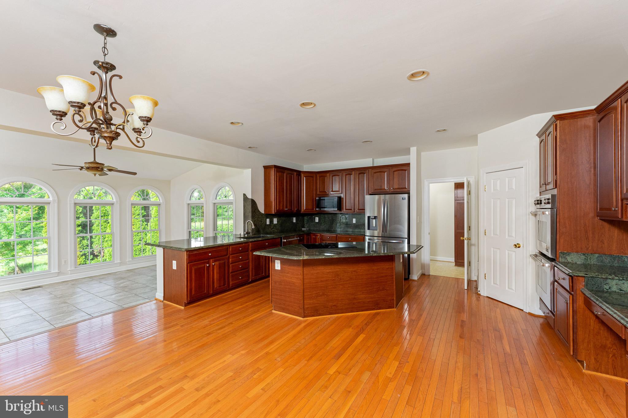 ELLIS PLANTATION - Residential