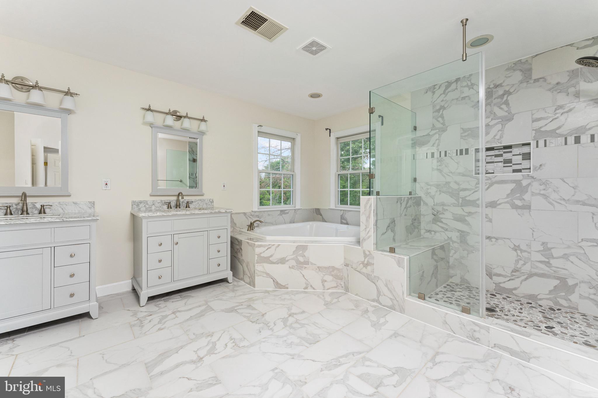 ELLIS PLANTATION - Residential