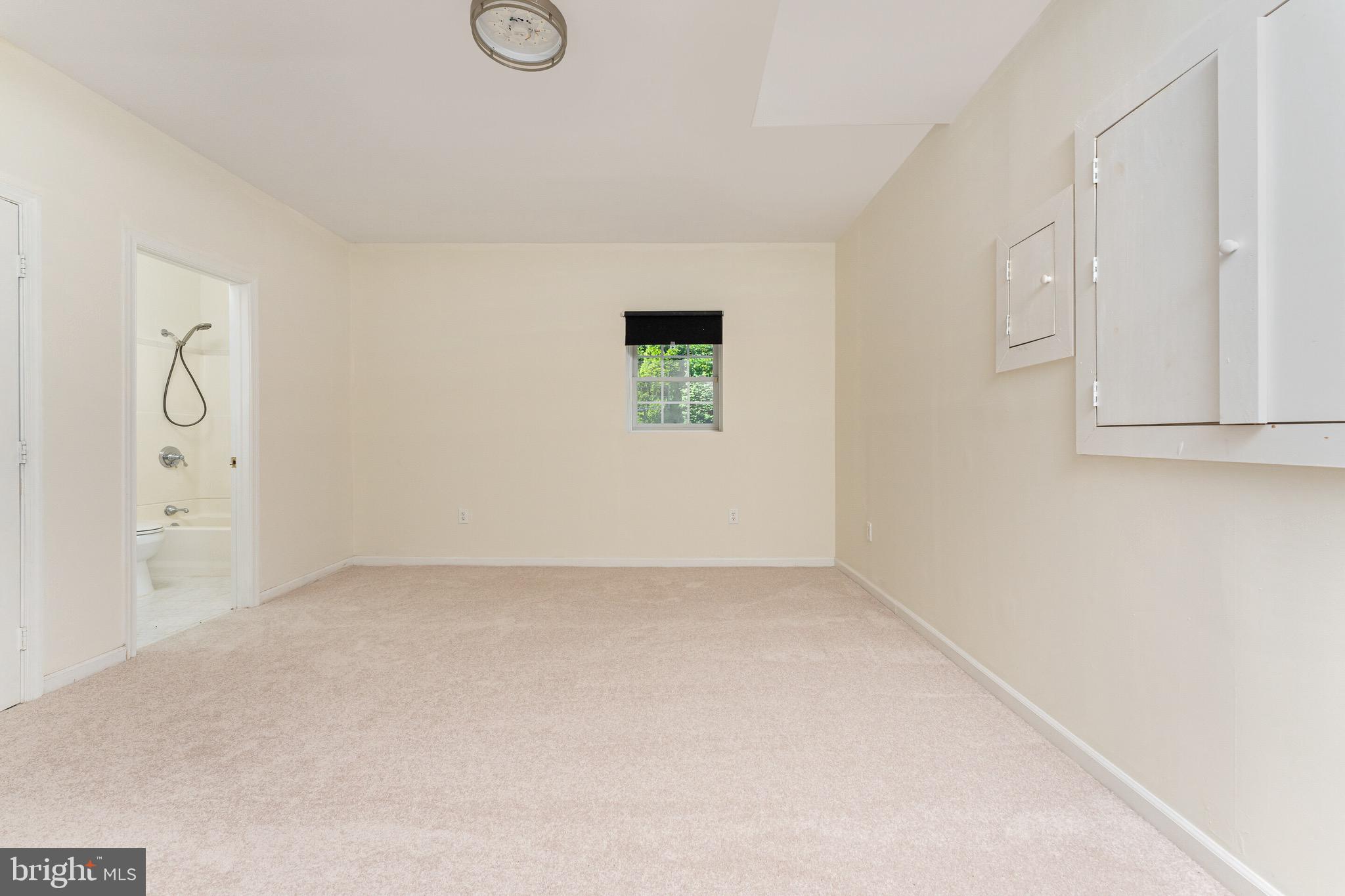 ELLIS PLANTATION - Residential