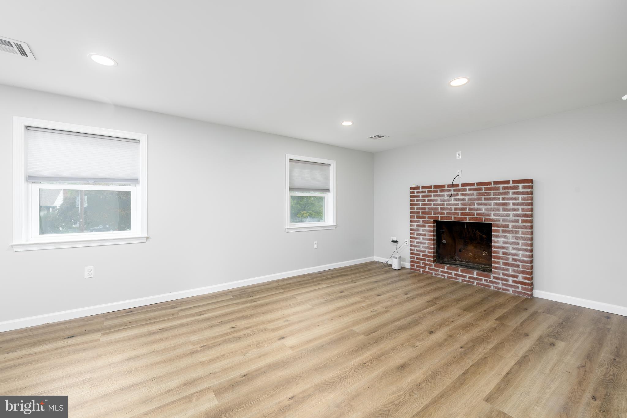 MARCHWOOD - Residential