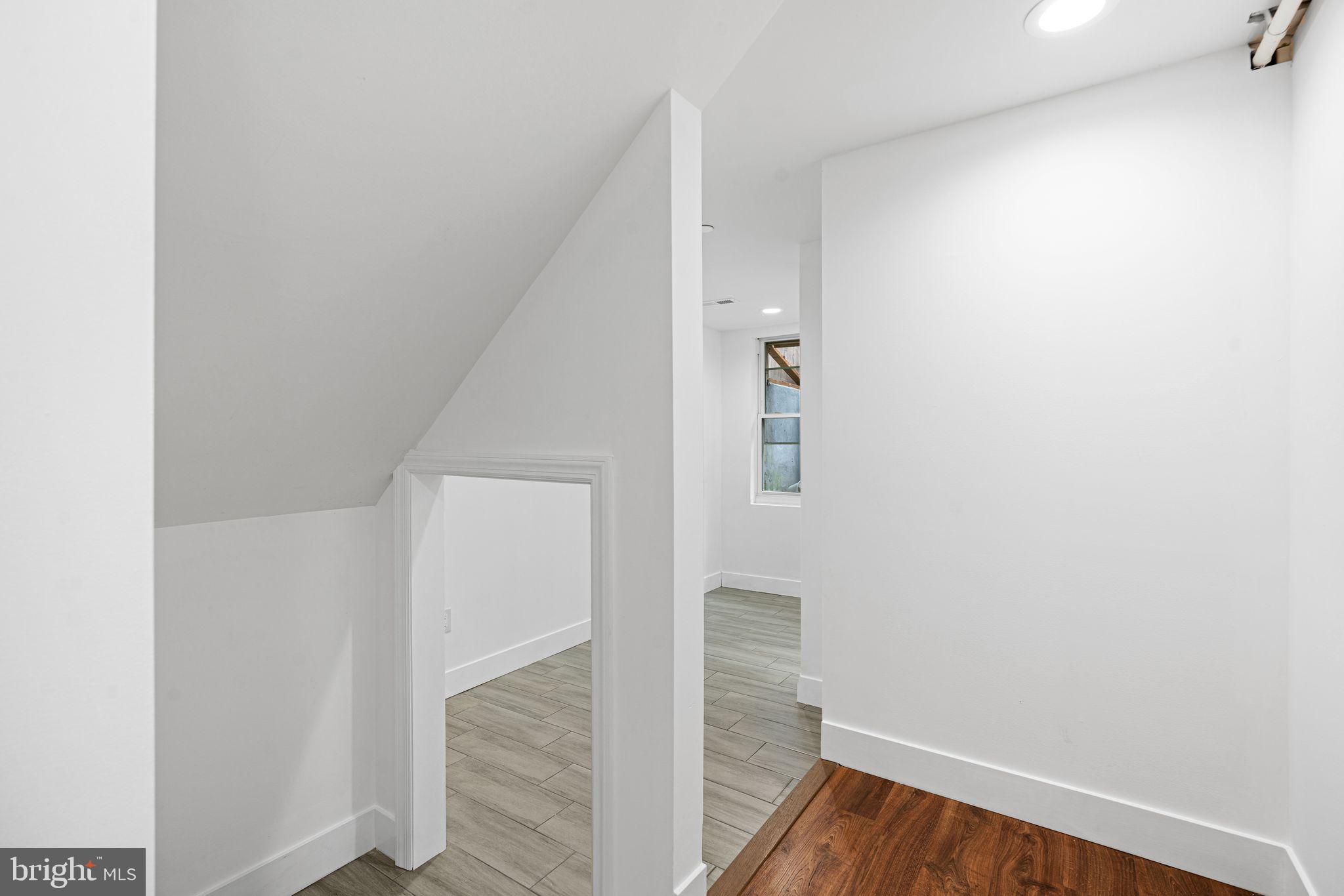 COBBS CREEK - Residential