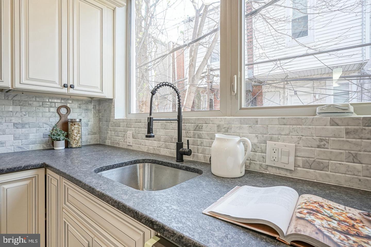 COBBS CREEK - Residential