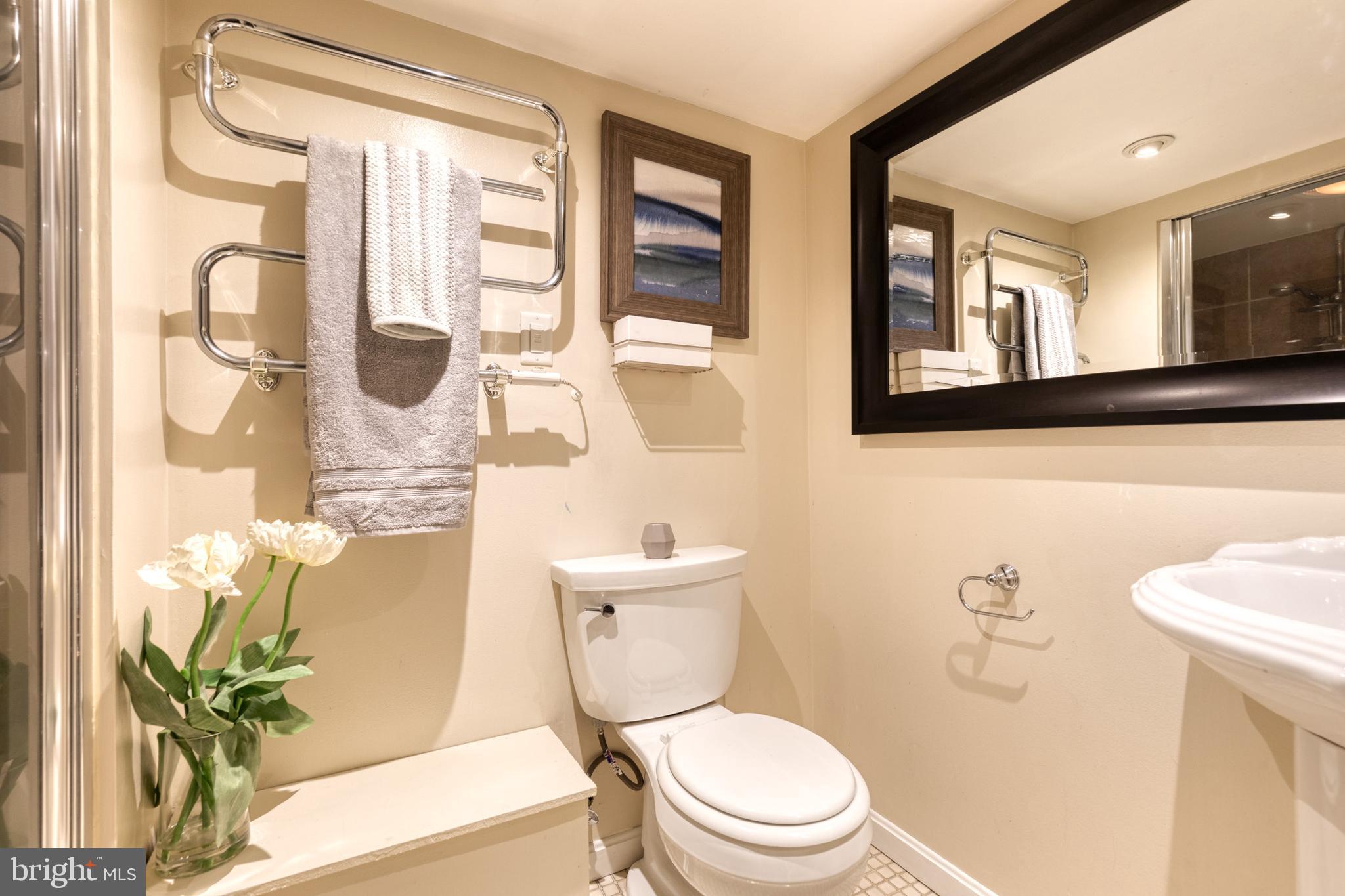 HAMPDEN HISTORIC DISTRICT - Residential