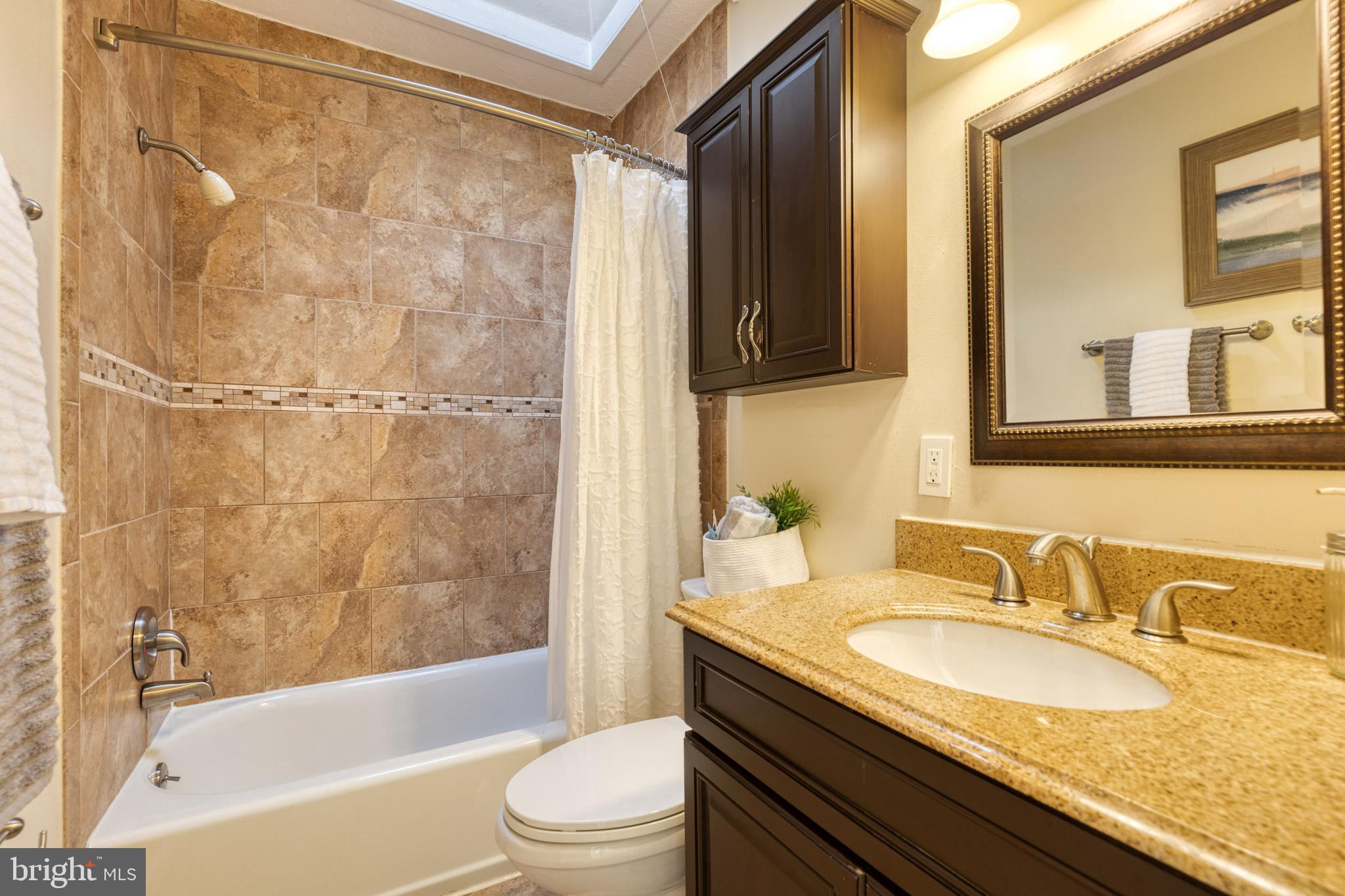 HAMPDEN HISTORIC DISTRICT - Residential