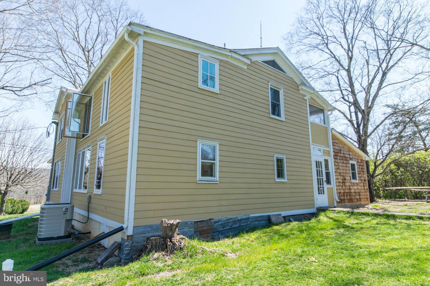 DILLONS RUN ESTATES - Residential